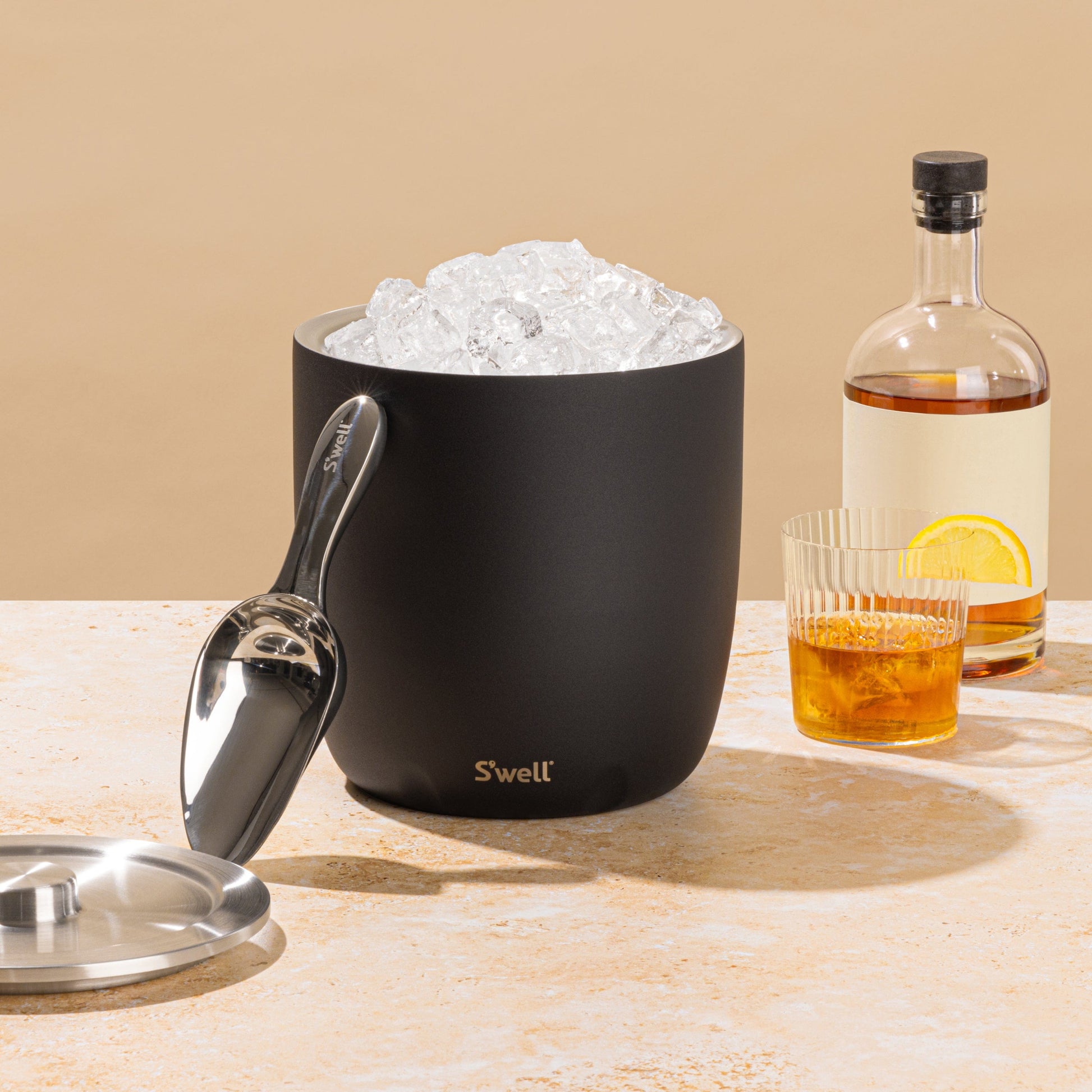 xl-sip-and-chill-bundle-q2 SwellONYXXLBARWARESETLifestyle.jpg