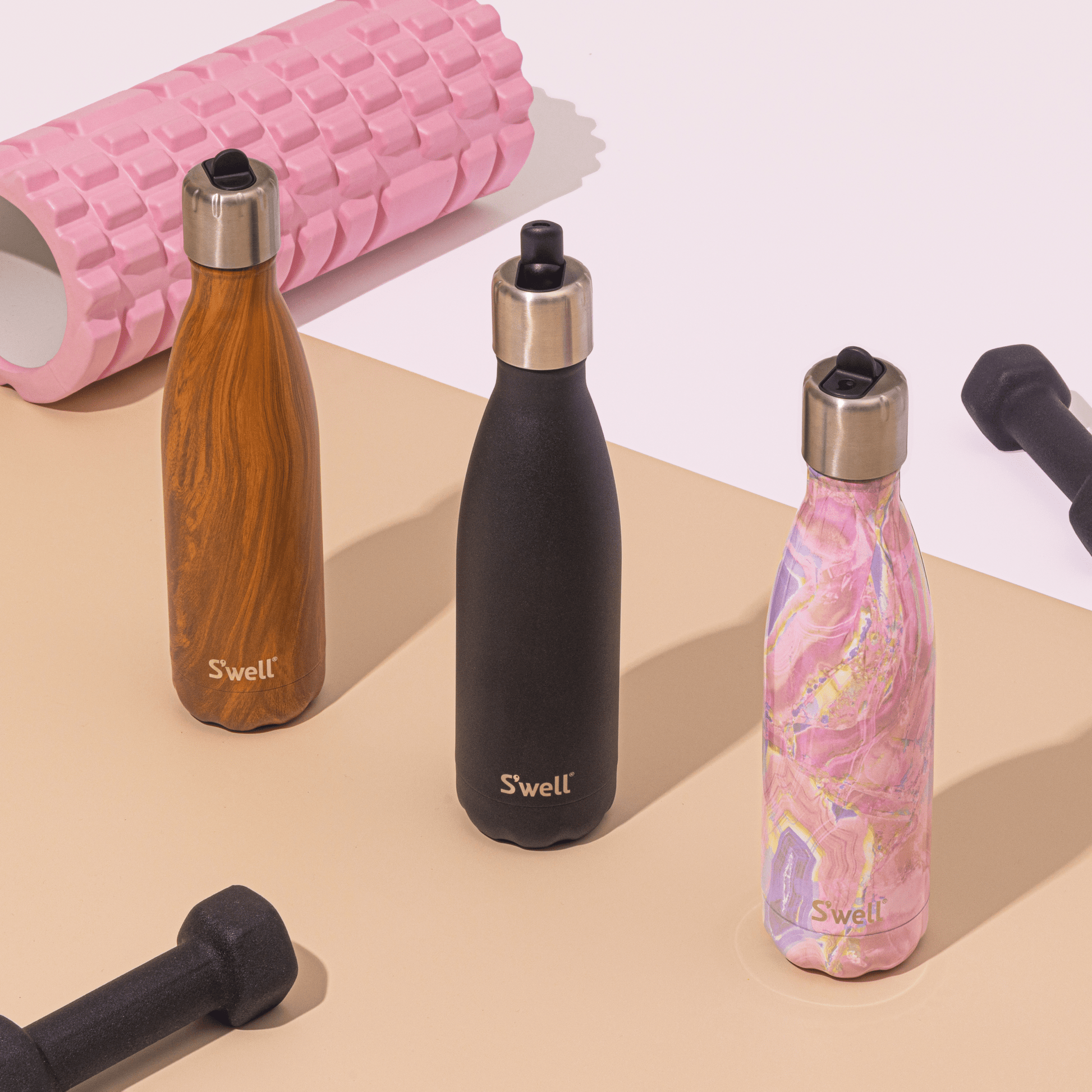flip-straw-cap-t3 Swell_Flip_Straw_Cap_9oz_17oz_Original_Bottle-Lifestyle.png